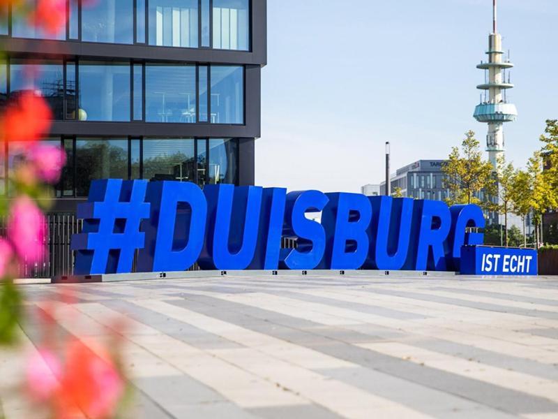 - Magical Harry Potter Apartment In Duisburg - 2 Mins Central Station Hbf - Kingsize Bed & Netflix - Bagian luar foto